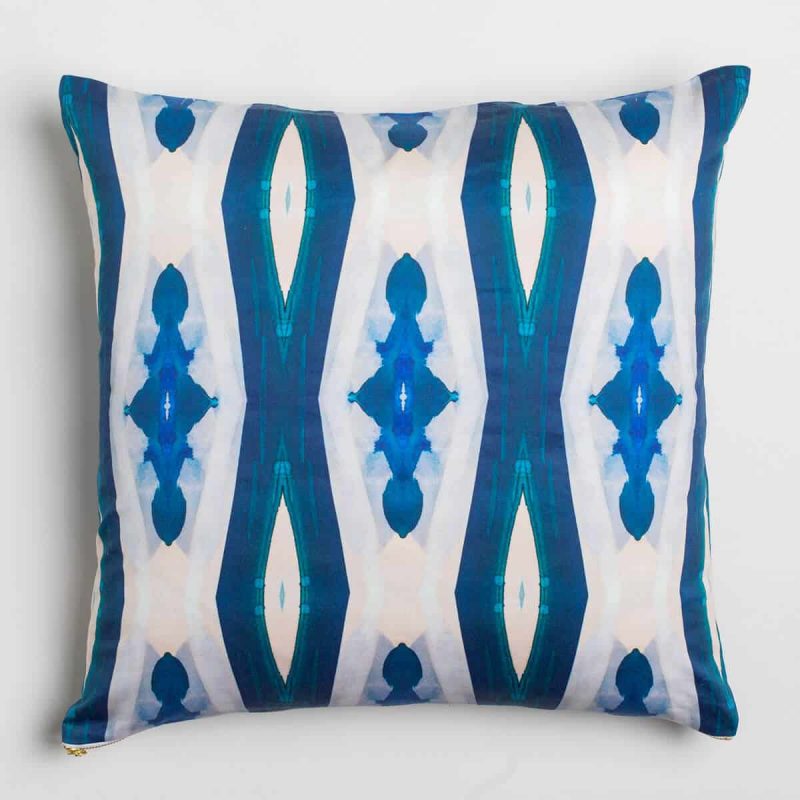 Luxury organic blue ogee diamond pattern square pillow