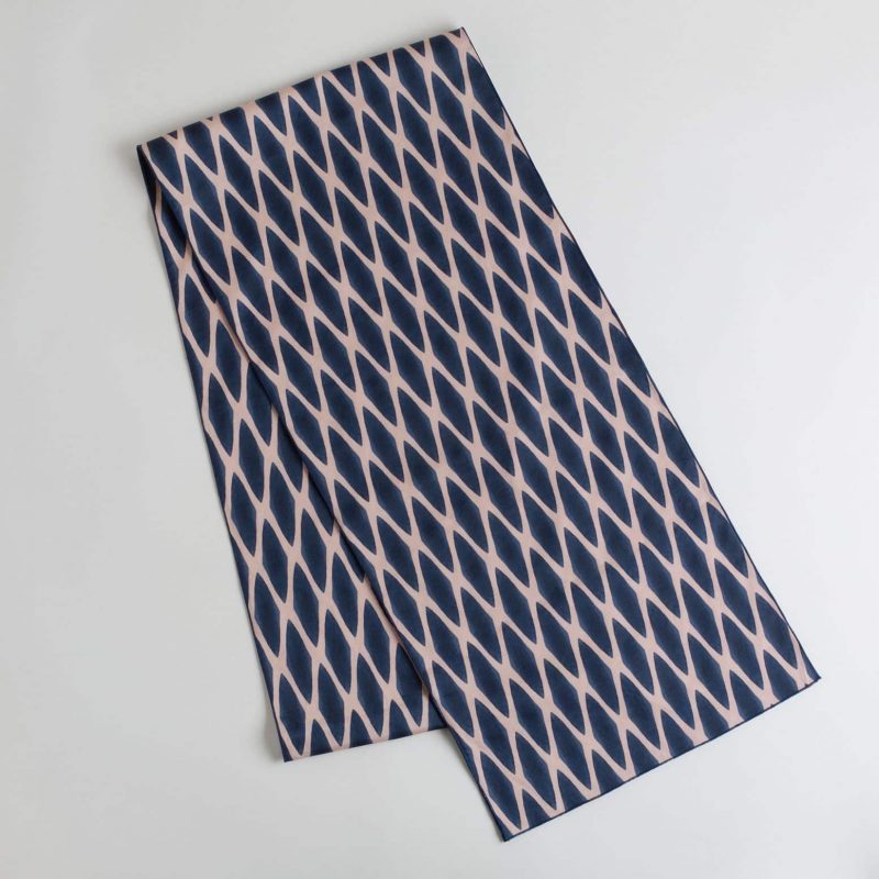 Navy and blush table runner